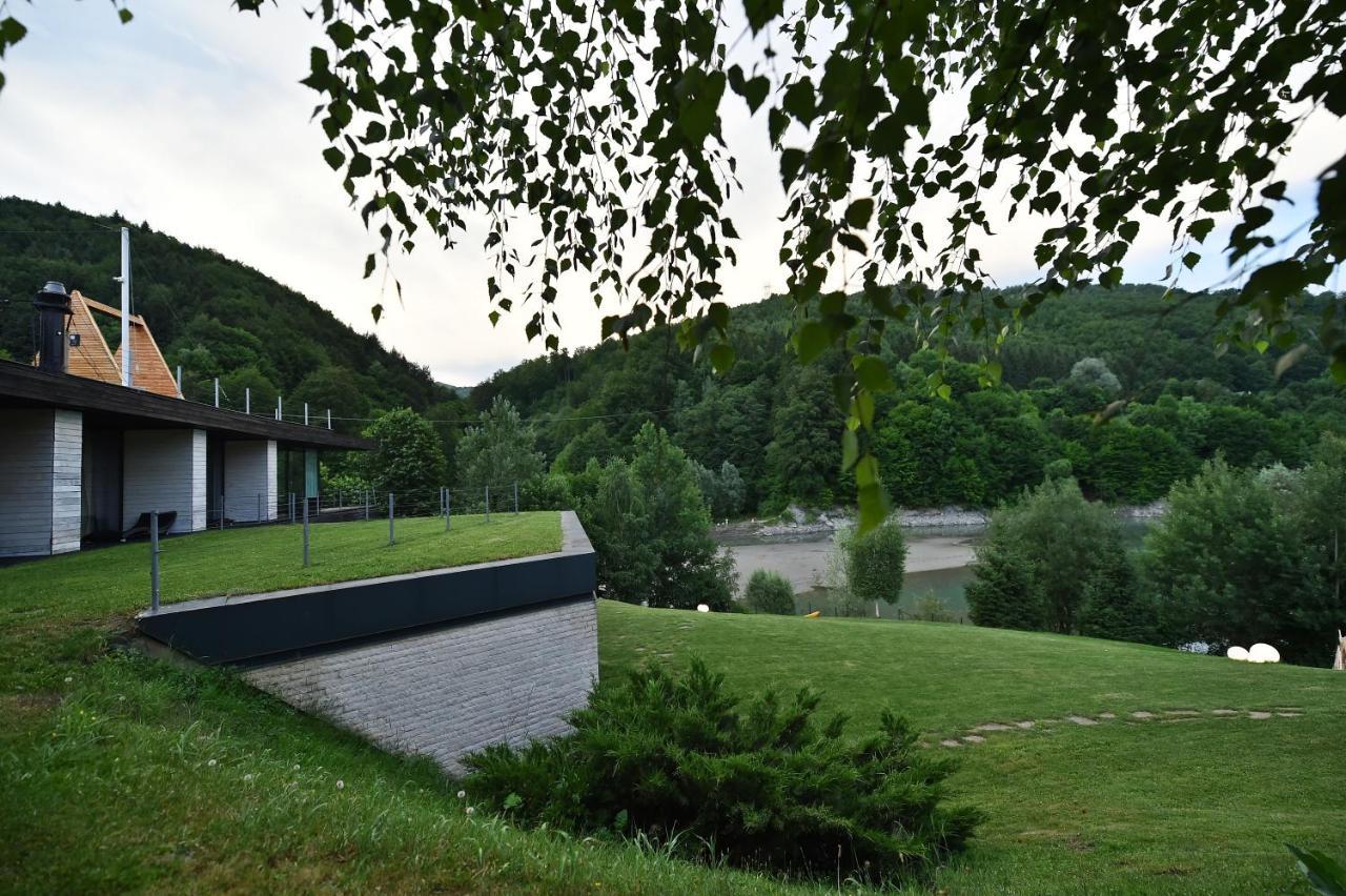 Pensiunea Atra Doftana Tesila Exterior photo